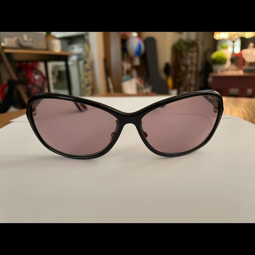 Kate Spade rx sunglasses with case.   New condition. 140 mm across the front.